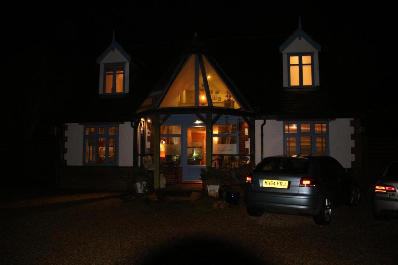 Bed and Breakfast The Enclave à Worthing Extérieur photo