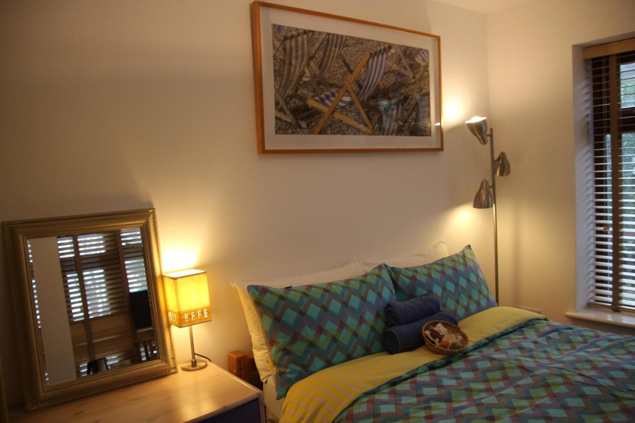 Bed and Breakfast The Enclave à Worthing Extérieur photo